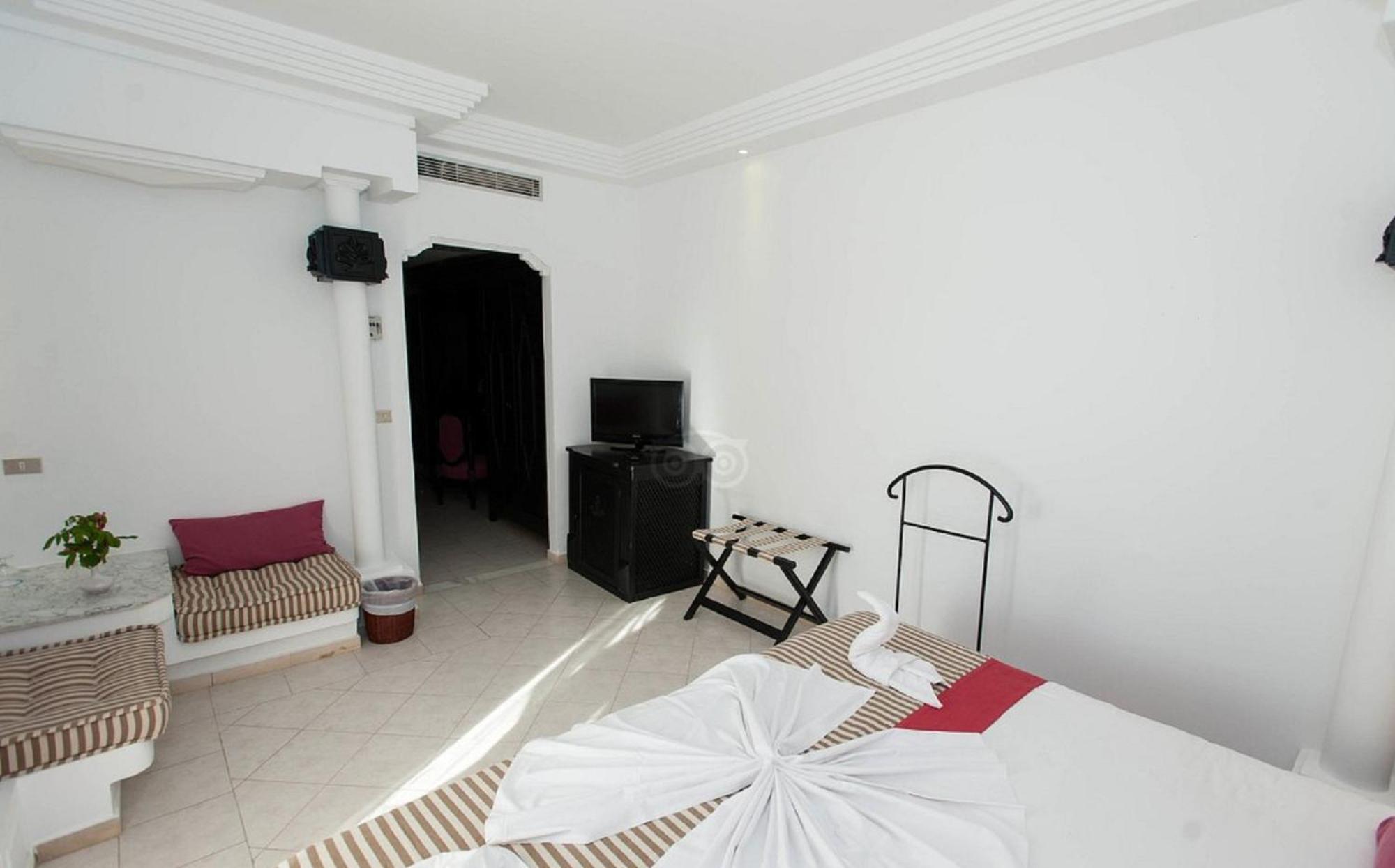 מיידון Cesar Thalasso (Adults Only) מראה חיצוני תמונה